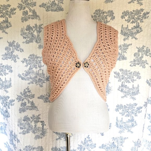 Size L NEW Hand Crocheted Retro Curved Vest - Picture 6 of 10